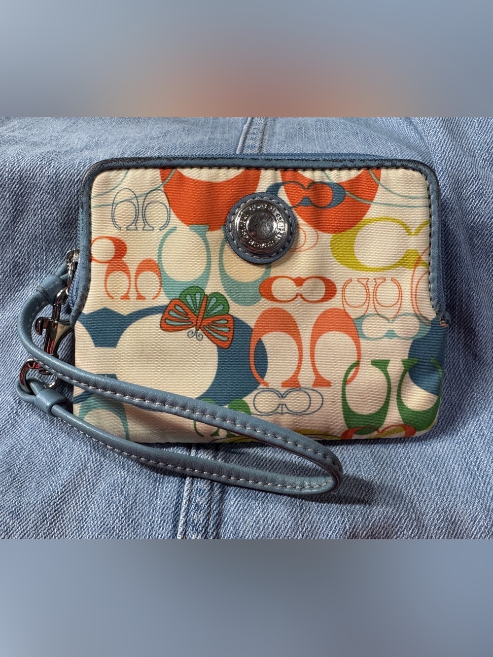 Coach Multicolor Signature Wristlet Y2k Blue Trim Hampton Scribble butterfly
